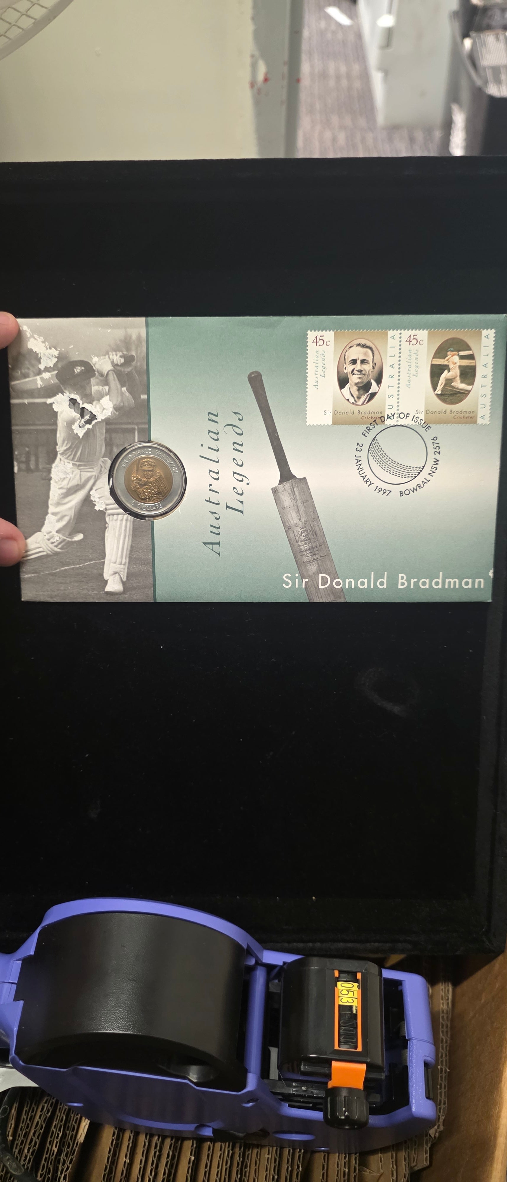 #054 Australian Legends – Sir Donald Bradman 1997 Numismatic Cover with $5 Coin & Stamps