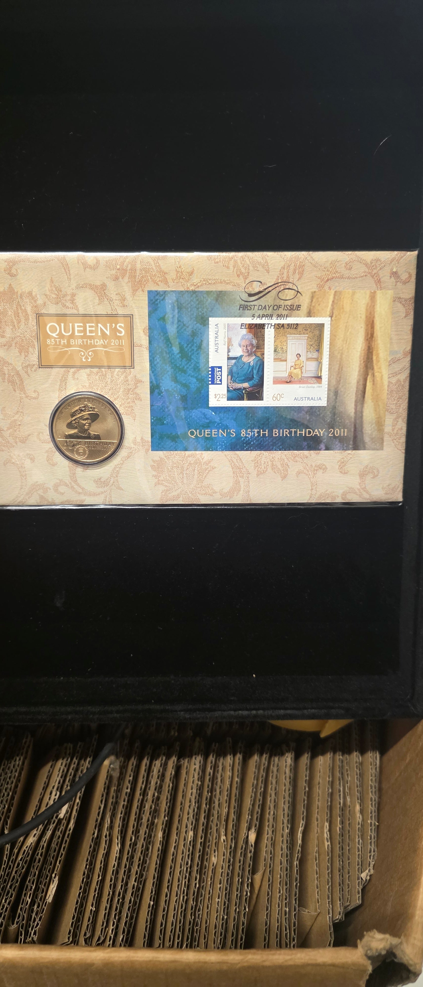 #061 Queen’s 85th Birthday 2011 Coin & Stamp First‑Day‑Issue Collectible Set