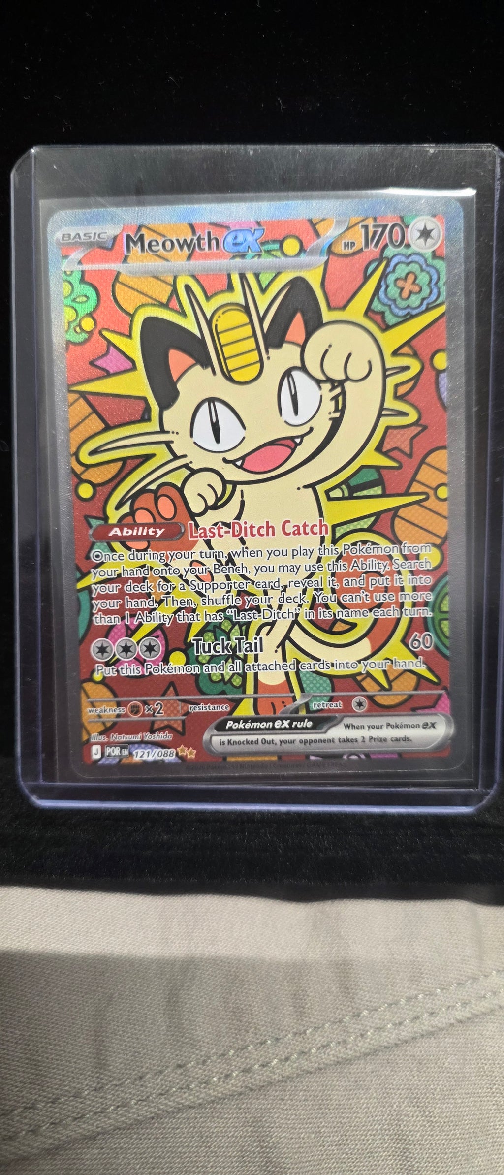 #Pk015 Meowth EX Full Art 121/088 Pokémon Card – Natsume Yoshida Artwork – Vibrant Promo Style!