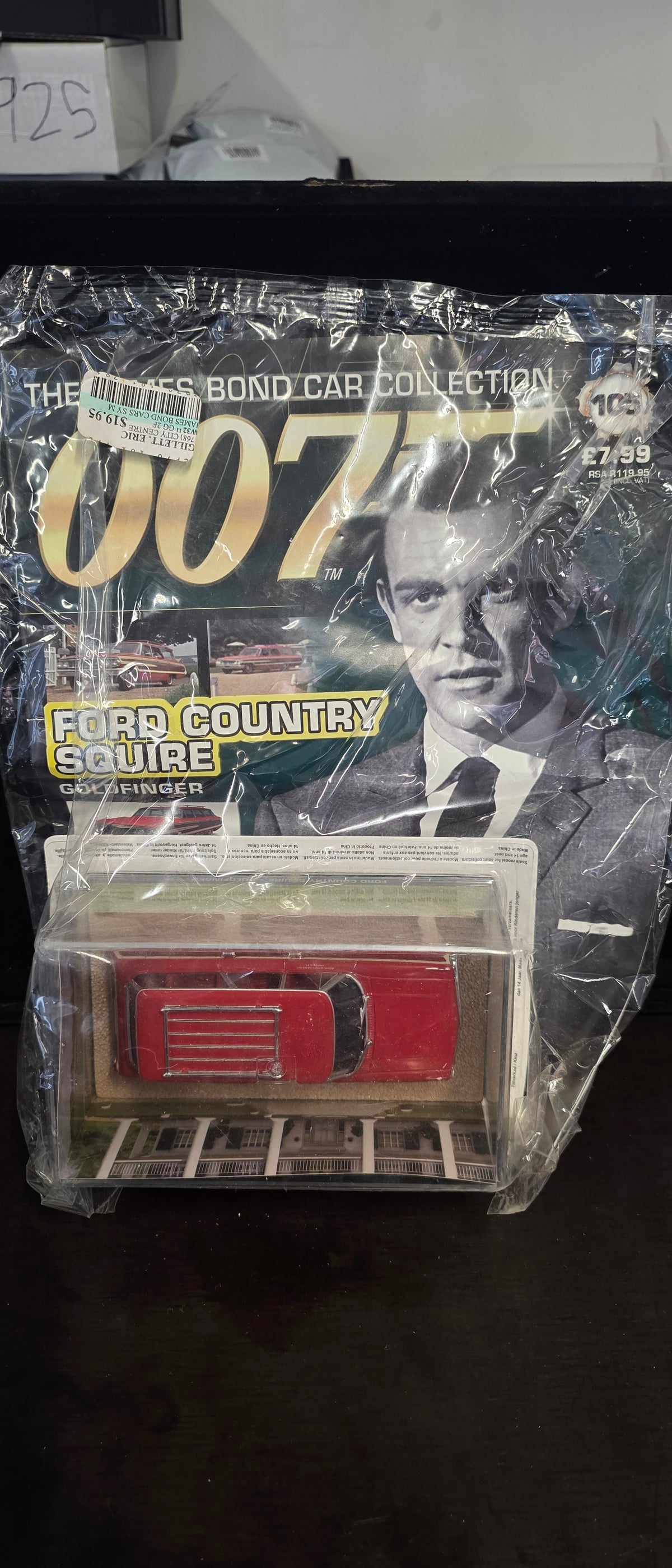#P015 James Bond 007 Car Collection #105 – Ford Country Squire “Goldfinger” Diecast w/ Magazine – Sealed Package