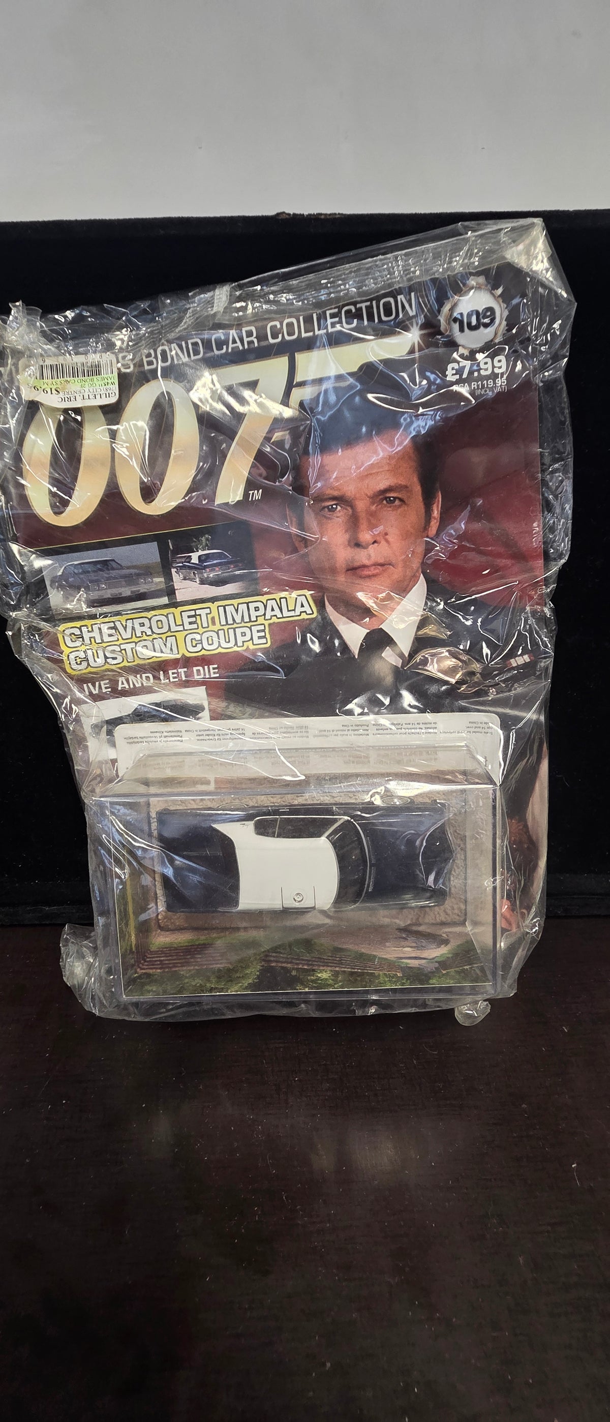 #P015 007 James Bond Car Collection #109 – Chevrolet Impala Custom Coupe “Live and Let Die” 1:43 Diecast w/ Magazine SEALED