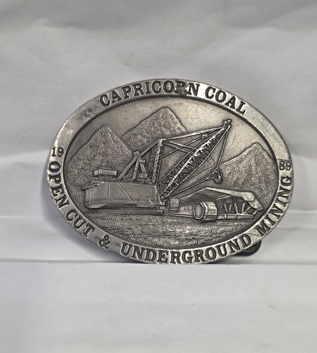 #P022 1989 Buckingham Pewter “Capricorn Coal – Open Cut & Underground Mining” Belt Buckle – Australia Collectible