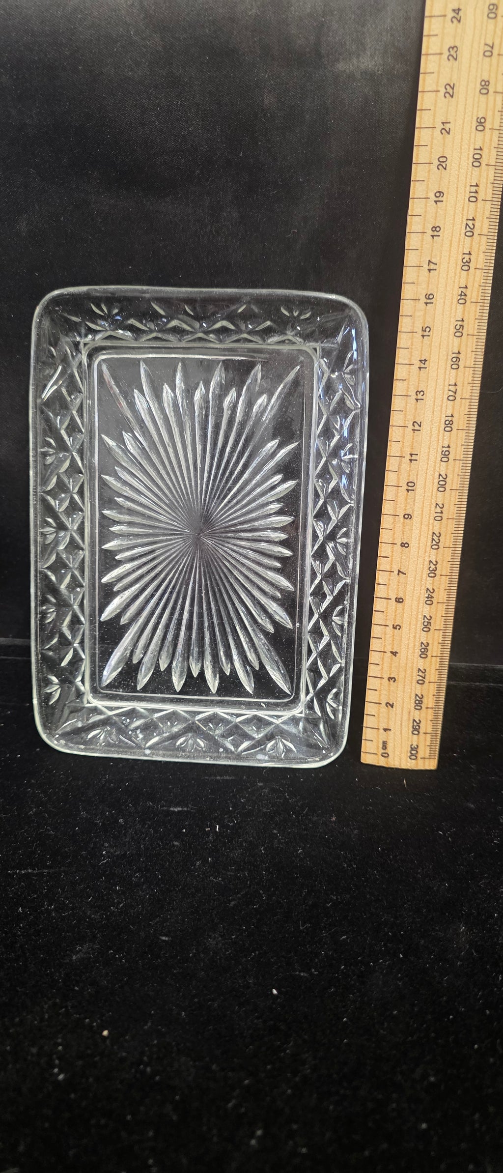 #P023 Vintage Pressed Glass Rectangular Starburst Trinket / Butter Dish ~6"