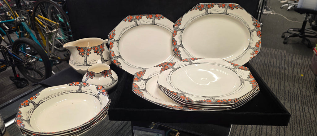 #P025 Vintage Art Deco Octagonal “Orange Tree” China Dinnerware Set – Plates, Bowls, Creamer & Sugar (15‑Pc+)