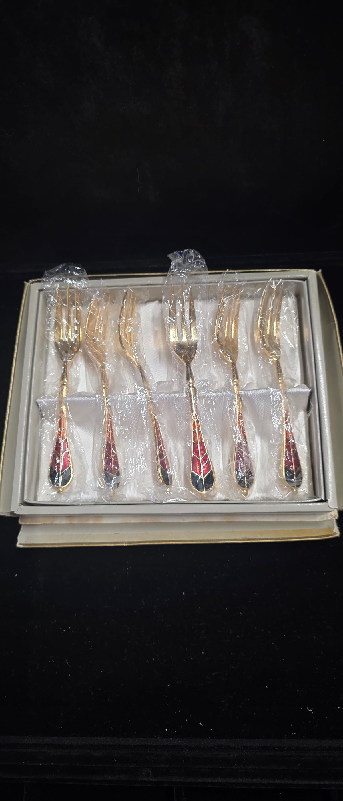 #P026 Vintage Gold-Tone Enamel Dessert Fork Set of 6 in Box (Metal Tested)