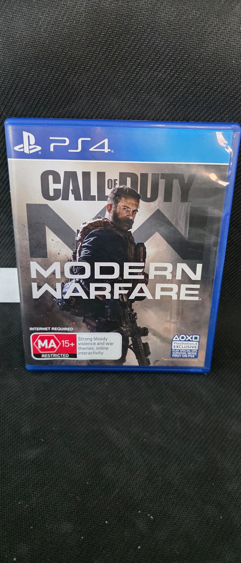 #P029 PS4 Call of Duty: Modern Warfare – Complete CIB, AU Release MA15+ Shooter