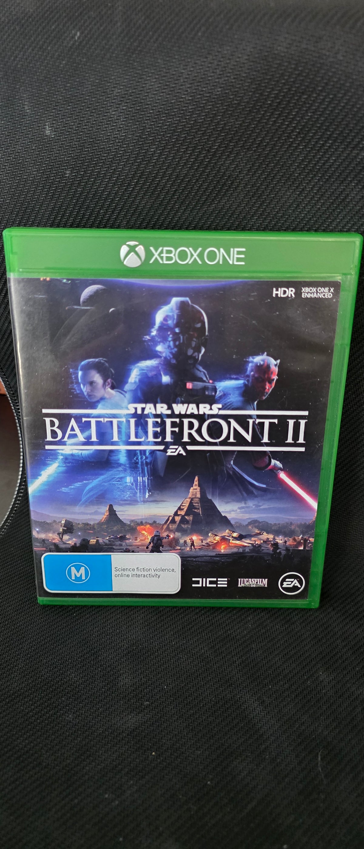 #P029 Xbox One – Star Wars Battlefront II (EA) Complete Case & Game – M Rating PAL