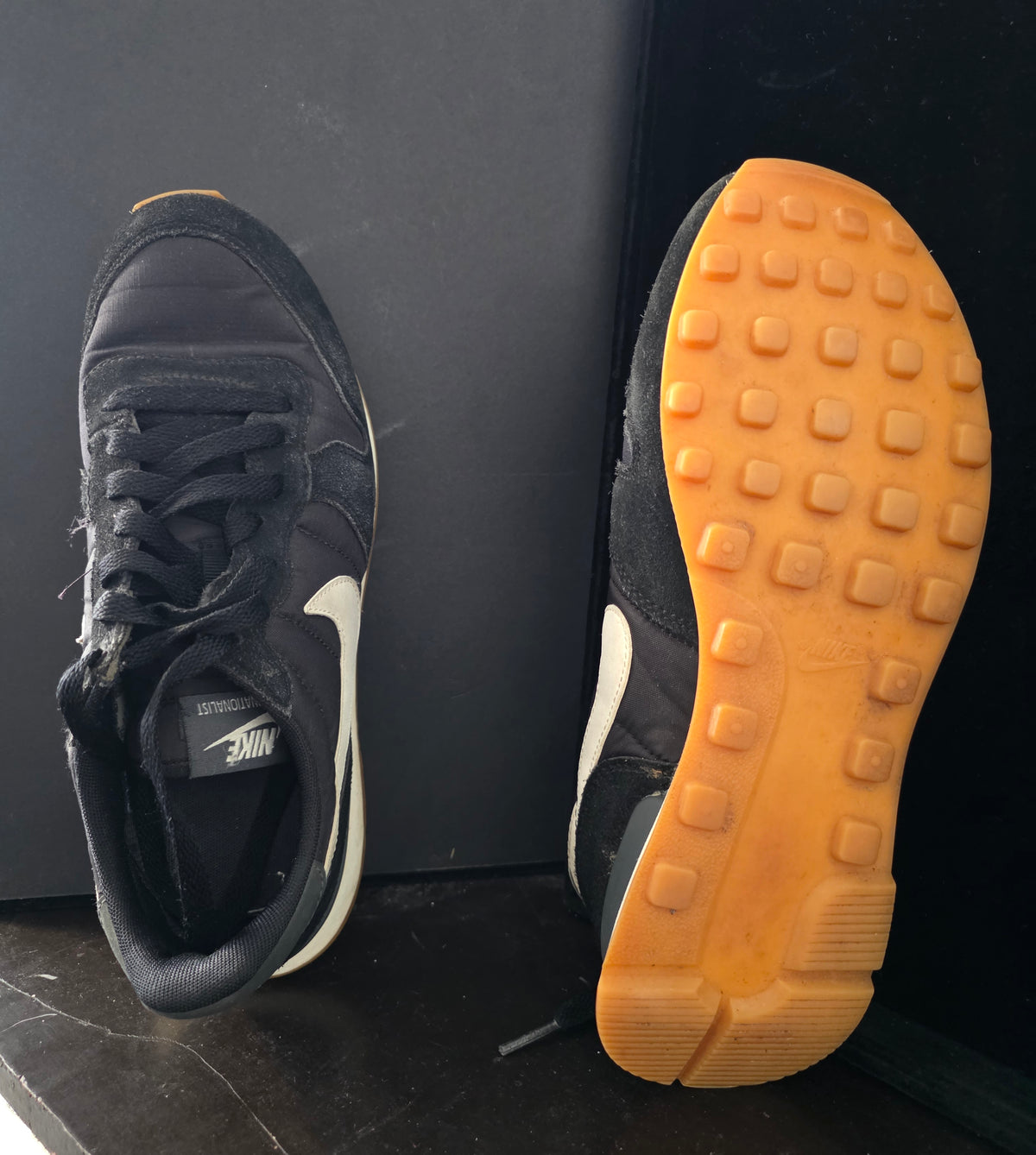 #P028 Nike Internationalist Black/White Gum Sole Men’s Shoes Size 8.5