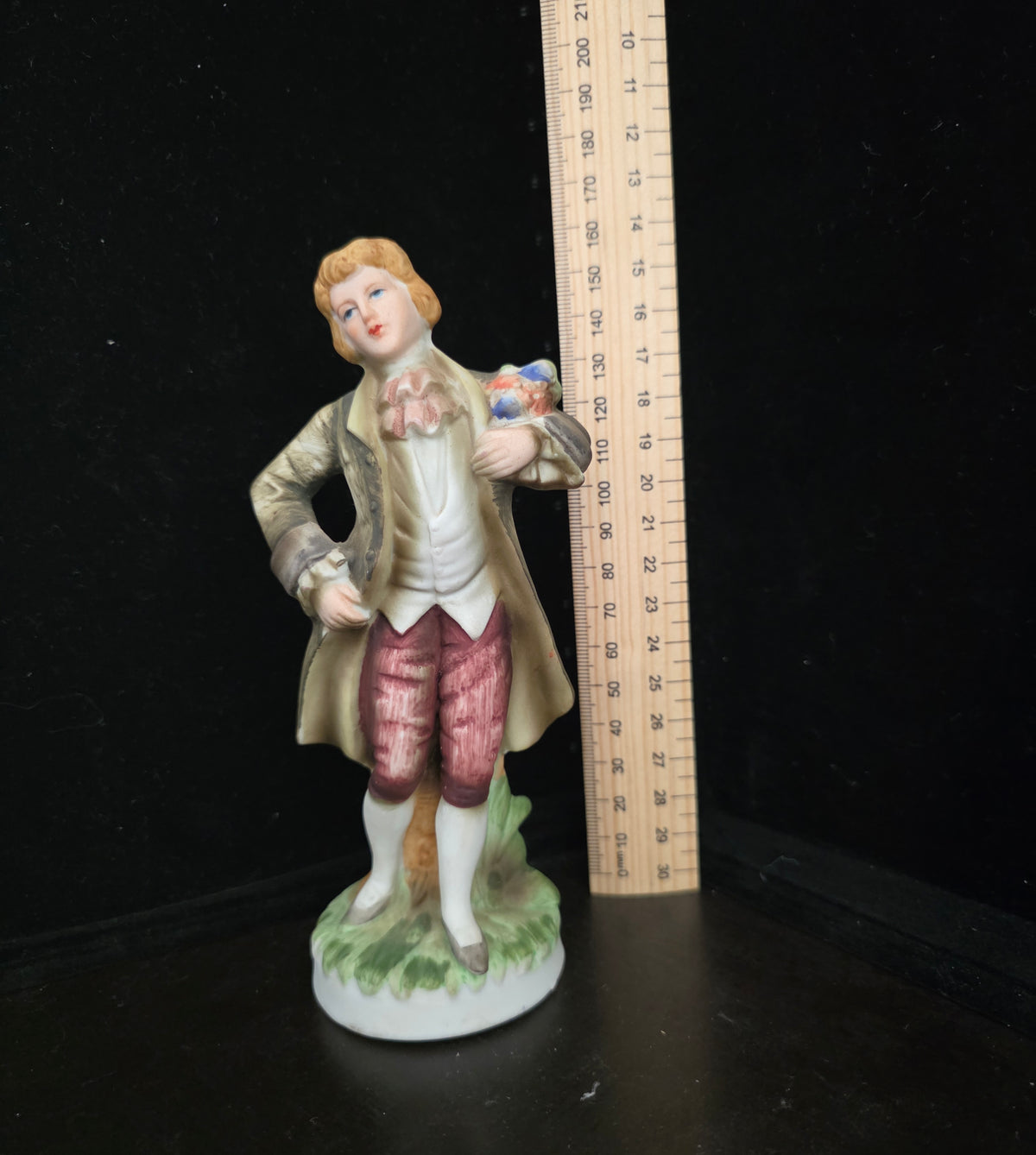#P027 Vintage Hand-Painted Porcelain Gentleman Figurine w/ Flowers – 8.5" Victorian-Style Statue