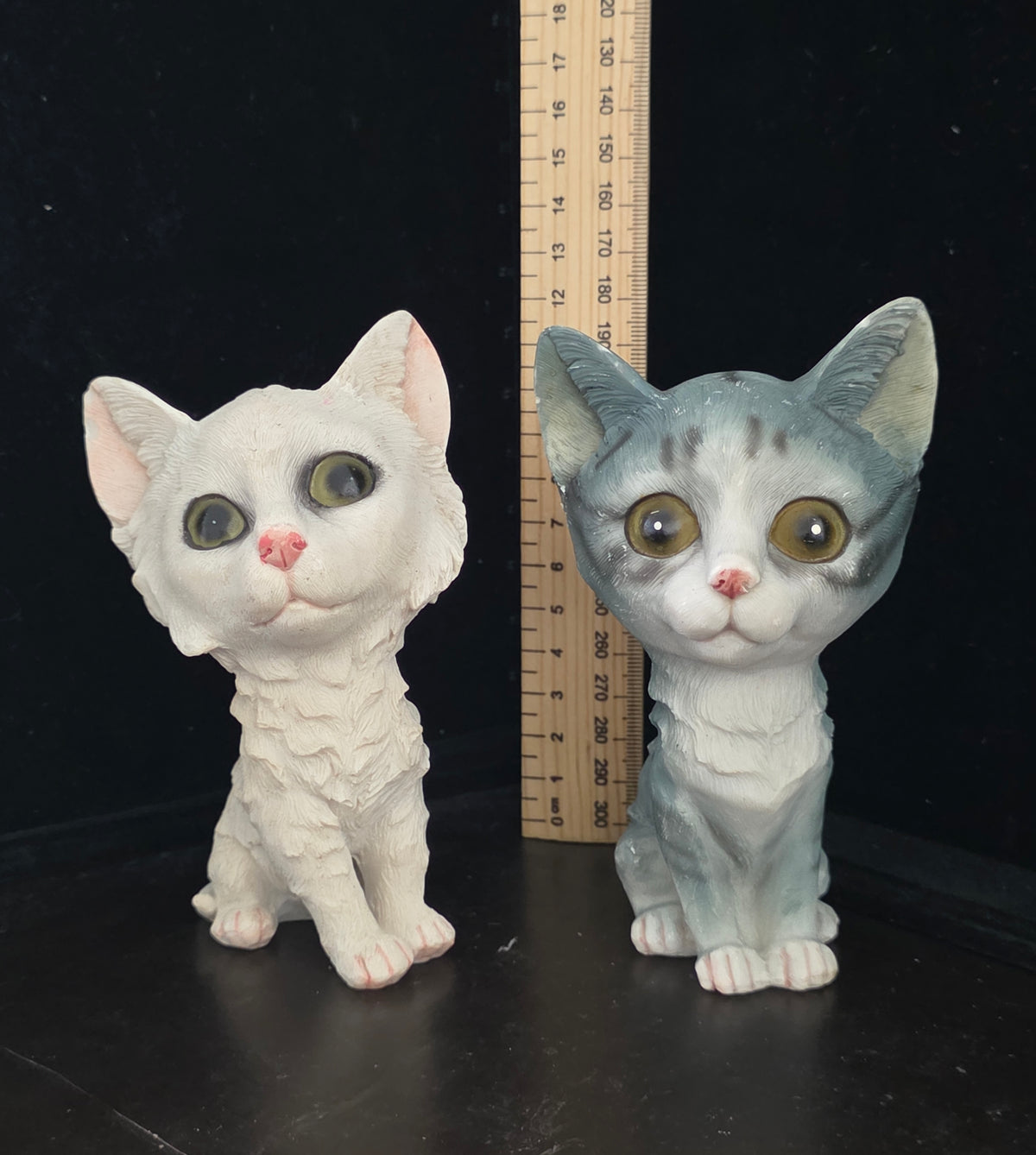 #P027 Lot of 2 Big-Eyed Cat Figurines – White & Gray Tabby Kawaii Kitty Statues ~6" Tall