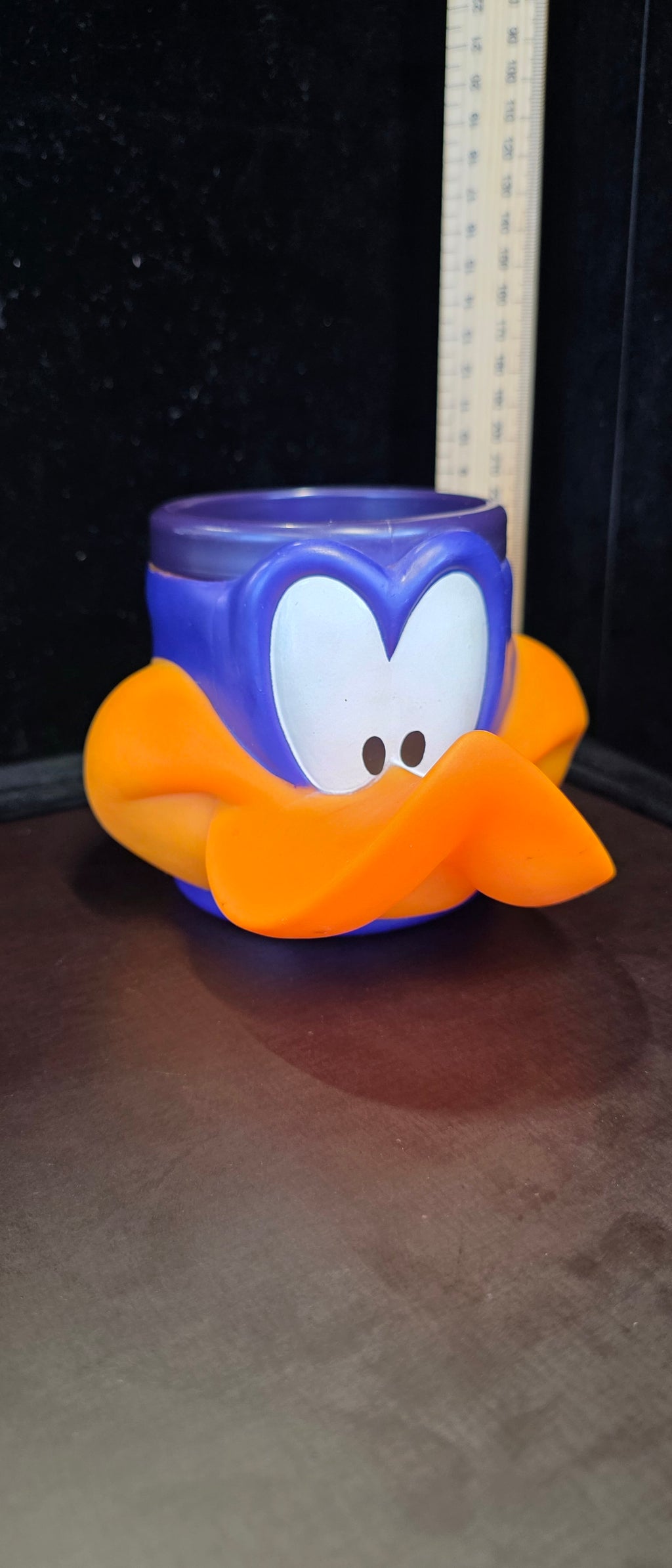 #P029 Vintage 1992 Promotional Partners Cartoon Duck Character Mug – Purple & Orange Plastic Cup