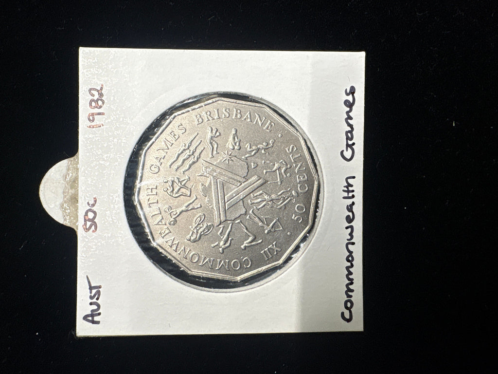 #M110 1982 Australia 50c Commonwealth Games Brisbane Commemorative Coin