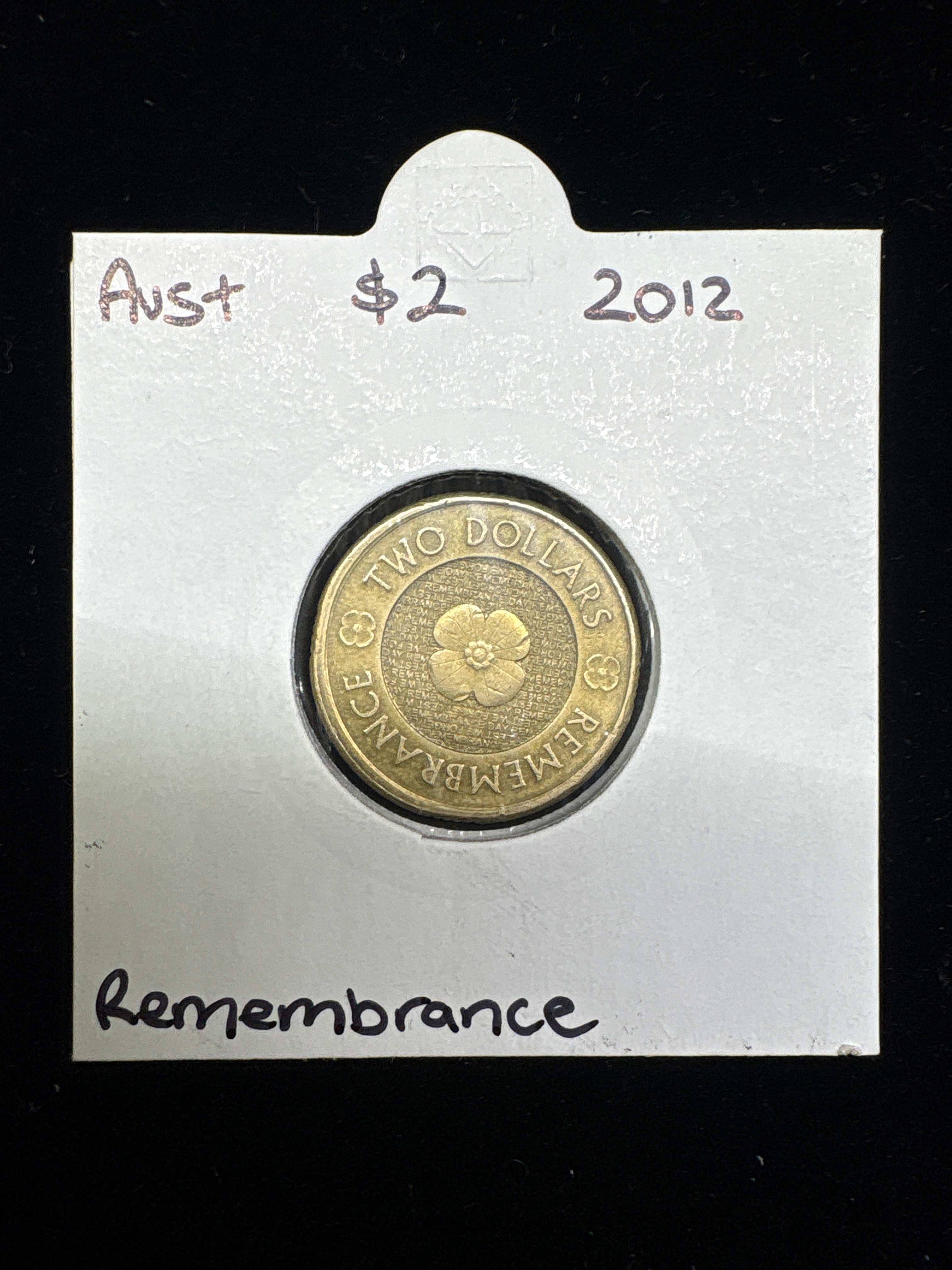 #M148 2012 Australia $2 Remembrance Poppy Coin (Circulated)