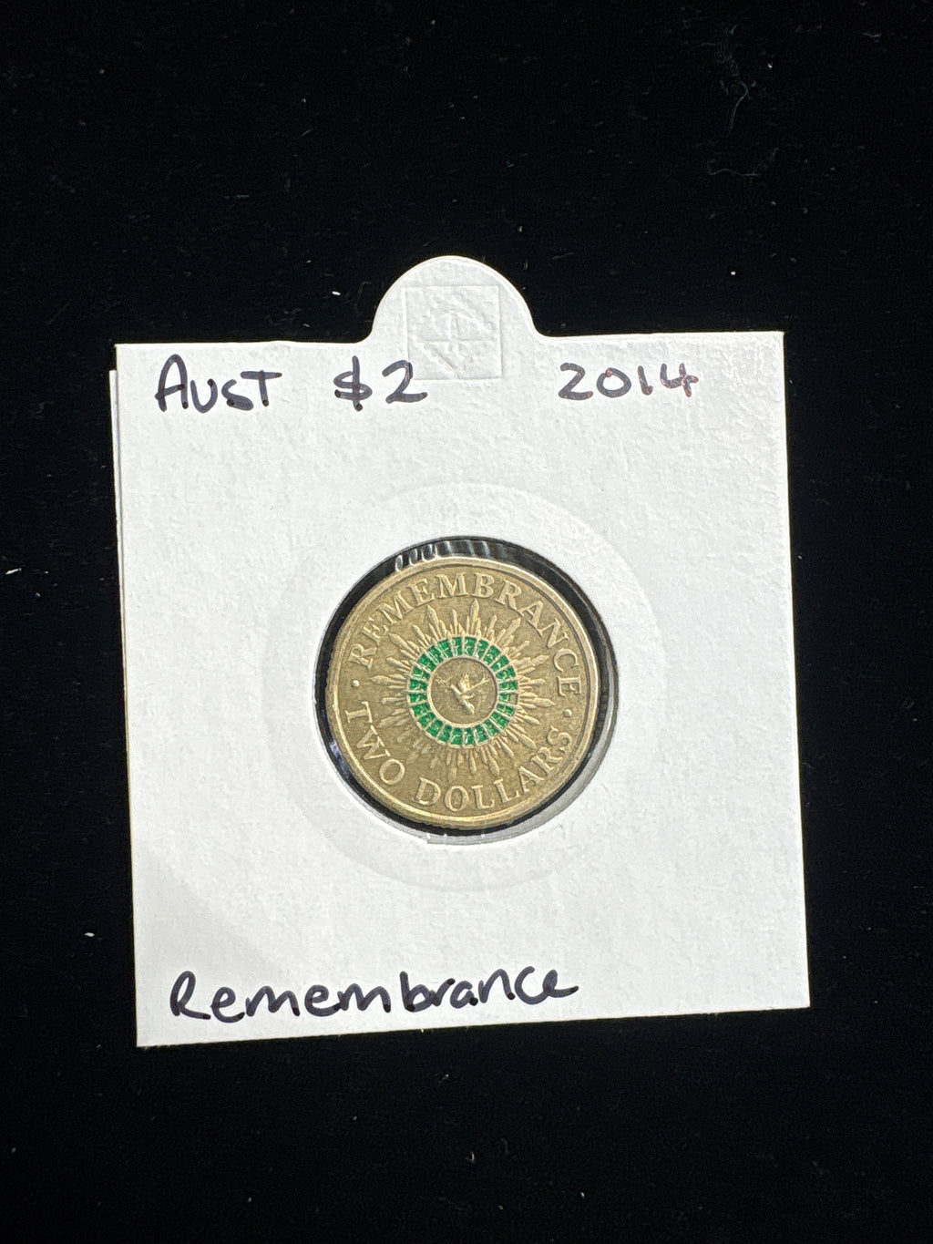 #M151 2014 Australia $2 Green Remembrance Coin – Circulated Collectible