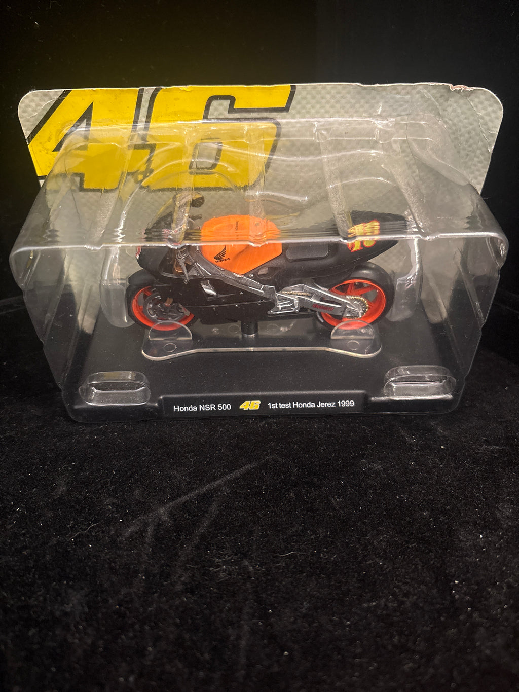 #P004 Honda NSR 500 Die‑Cast Model – “46” Jerez 1999 Test Edition