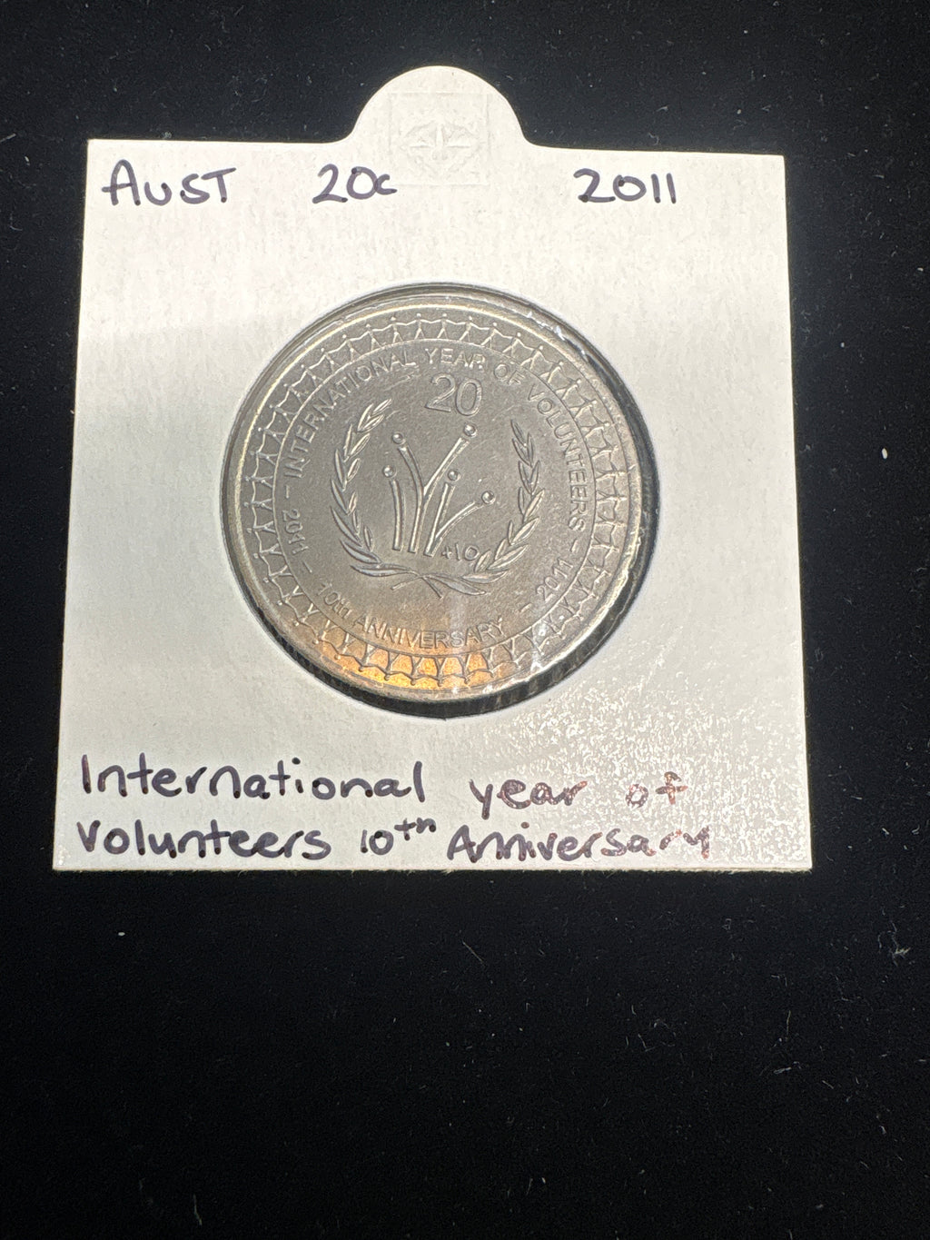 #M198 2011 Australia 20c International Year of Volunteers 10th Anniversary Coin