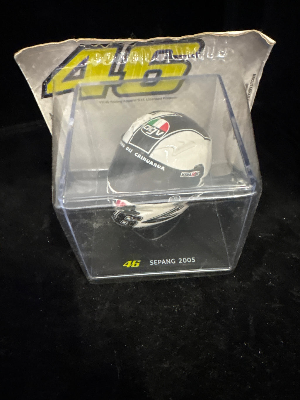 #P003 Valentino Rossi #46 Sepang 2005 Mini Helmet – Centauria Licensed Collectible