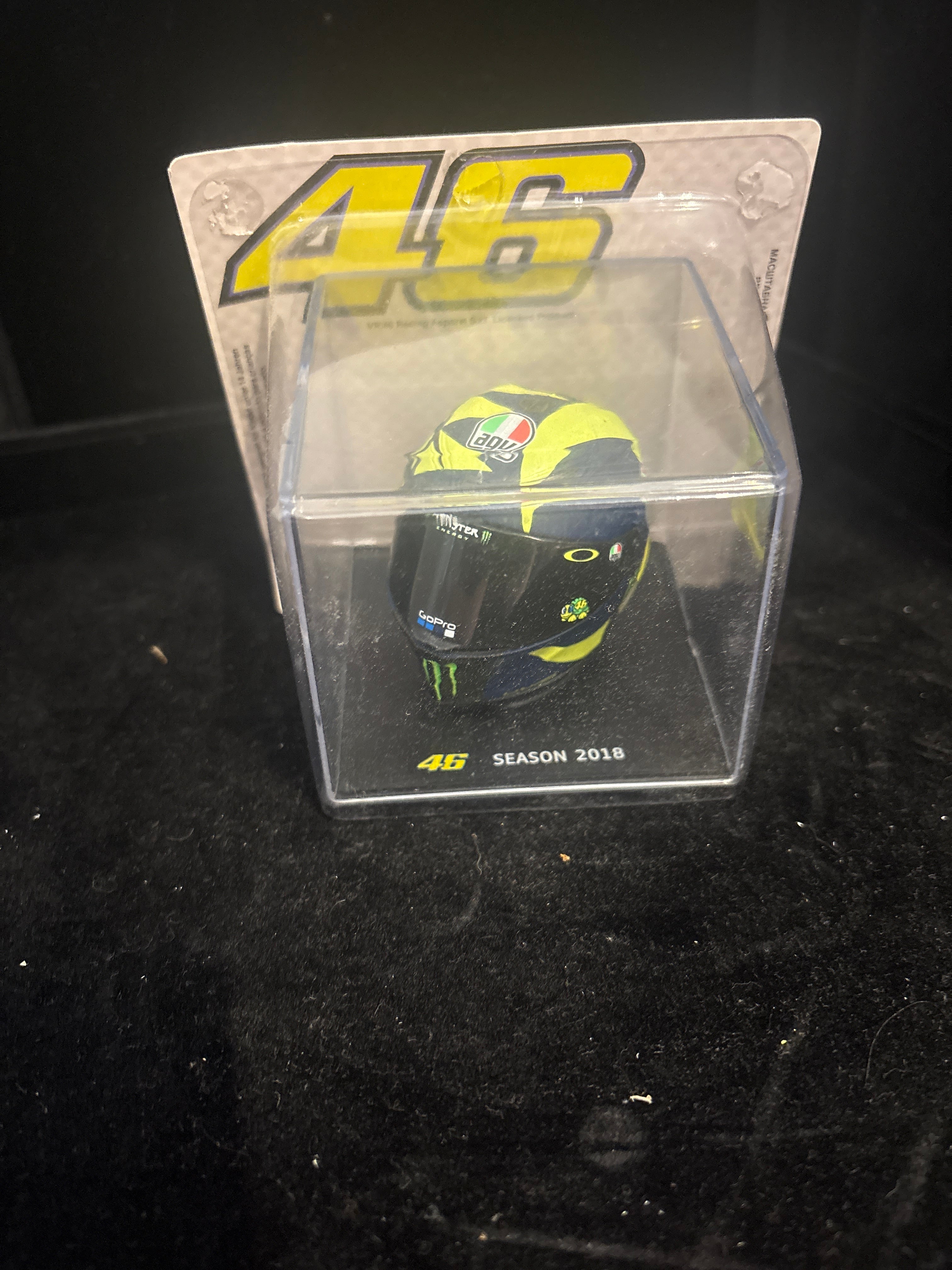 #P003 Valentino Rossi #46 Mini Helmet – Season 2018 Collectible Display Model