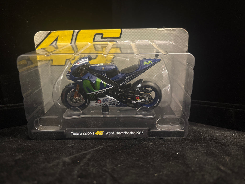 #P004 Valentino Rossi #46 Yamaha YZR‑M1 2015 Miniature MotoGP Bike Model (Panini)