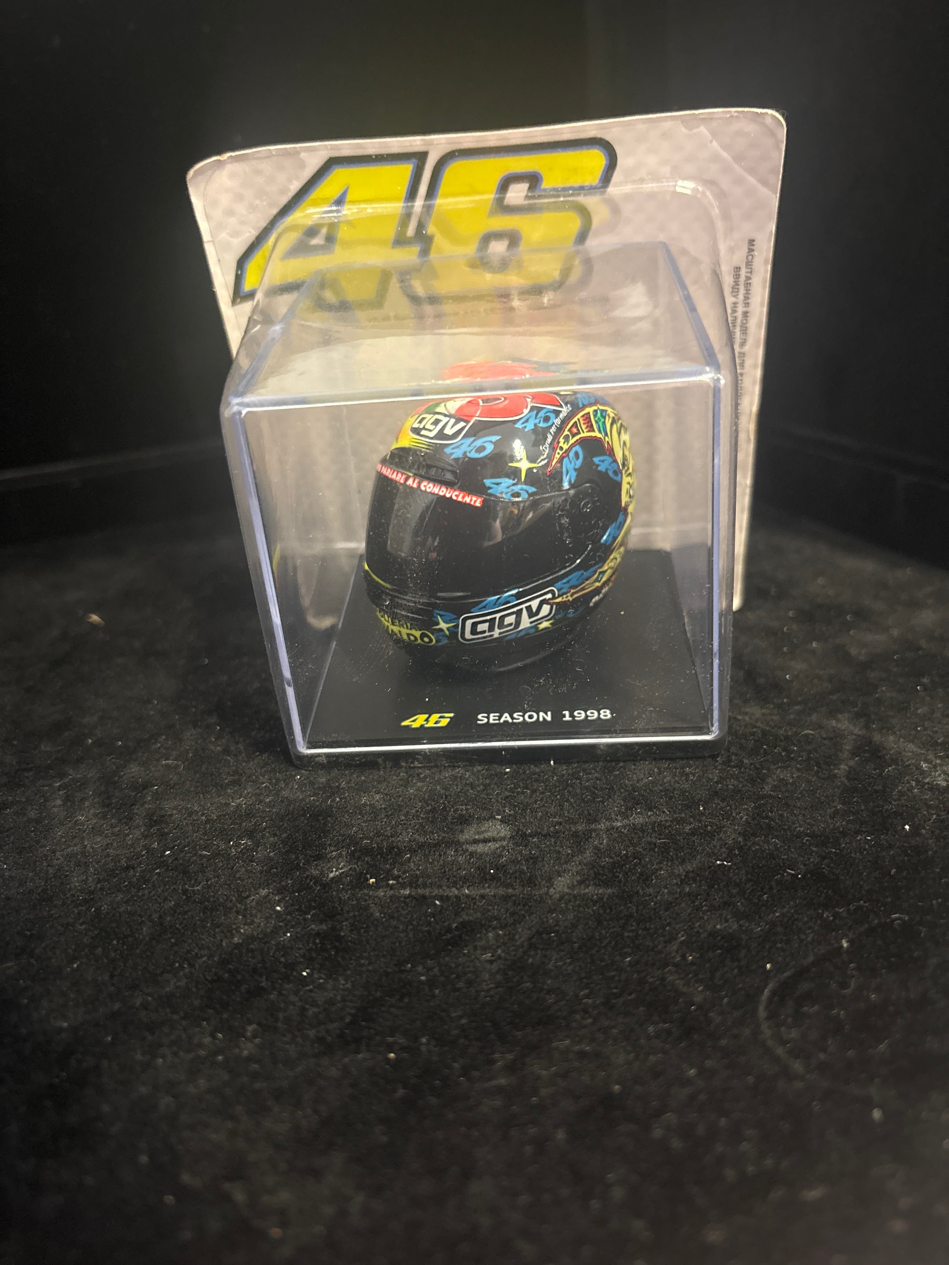 #P003 Valentino Rossi #46 Mini Helmet – Season 1998 Collector Display Model