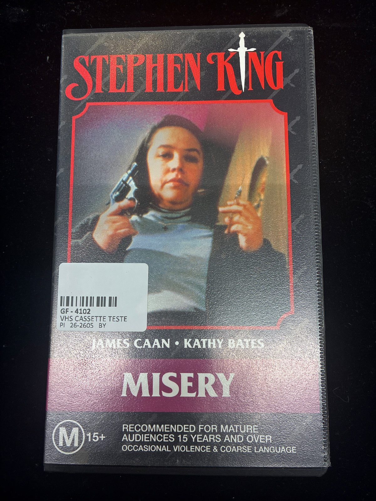 #PO14  Stephen King MISERY — Original VHS Tape (James Caan / Kathy Bates) M15+ Vintage Horror Collectible