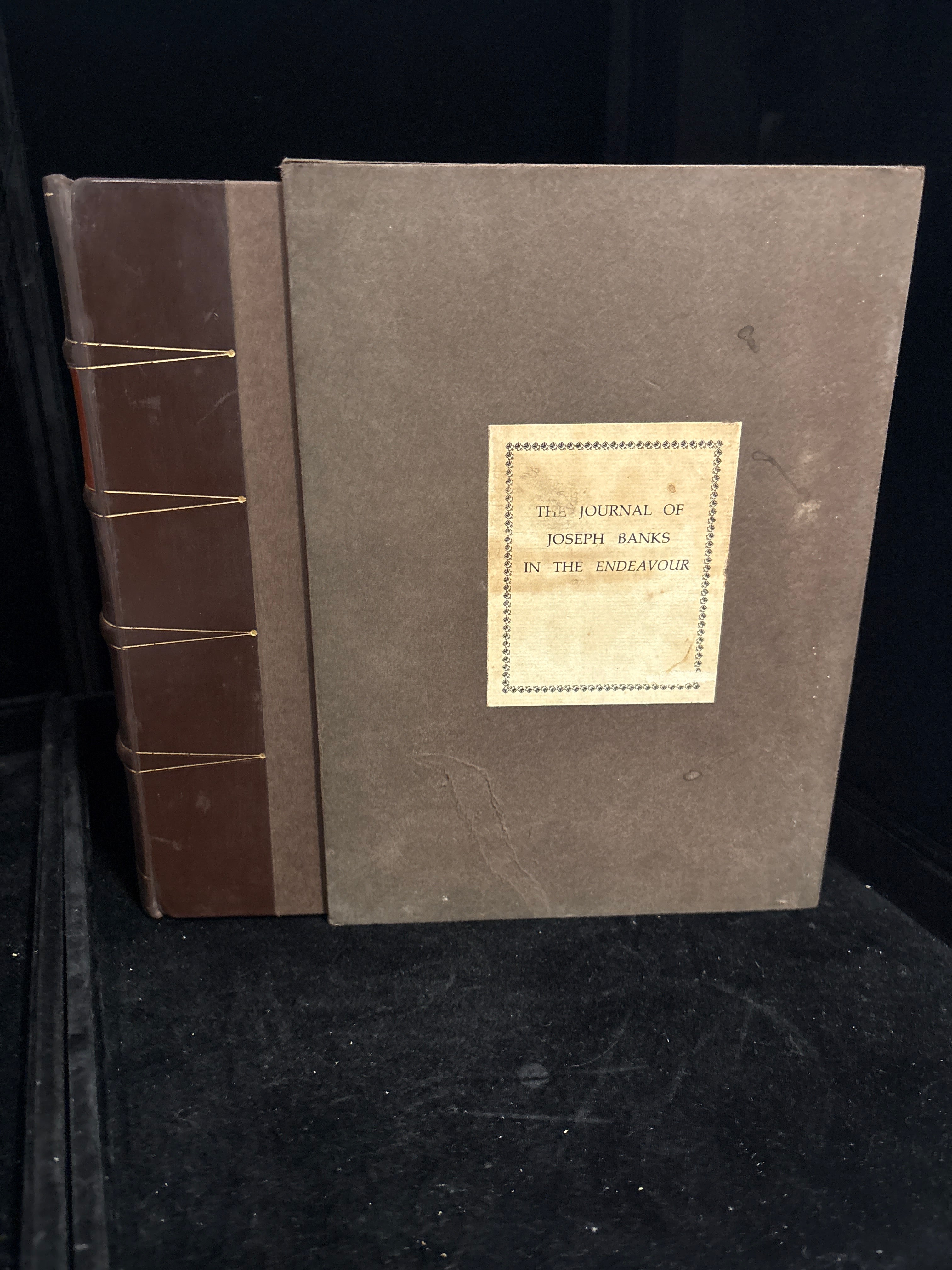#P005 The Journal of Joseph Banks in the Endeavour – Vintage Collector’s Slipcase Edition