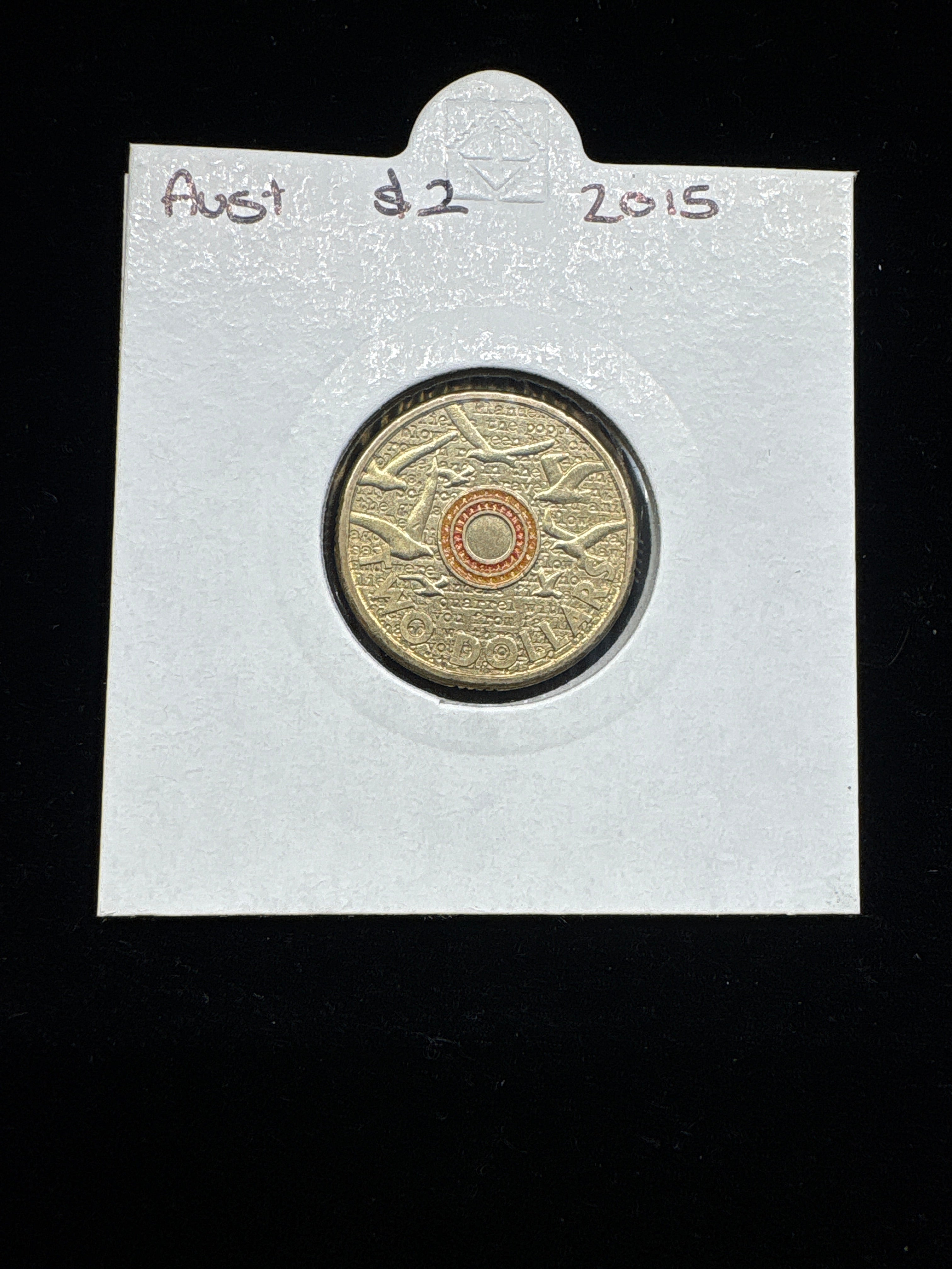 #M140 2015 Australia $2 Flanders Field Circulating Commemorative Coin (UNC in 2x2 Holder)
